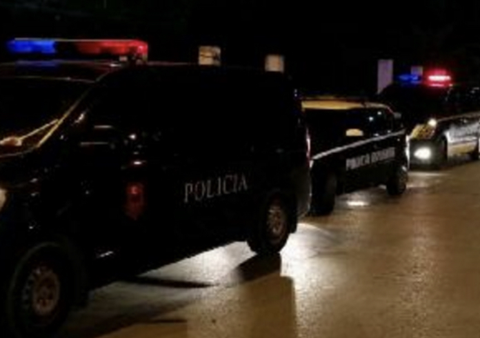 Pronari denoncon rastin,hajdutët i grabisin dy makina, mijëra euro dhe para