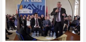 Aleatët e Bashës takim me qytetarët e Fierit: Opozita  nuk do lejojë zgjedhje më 30 qershor