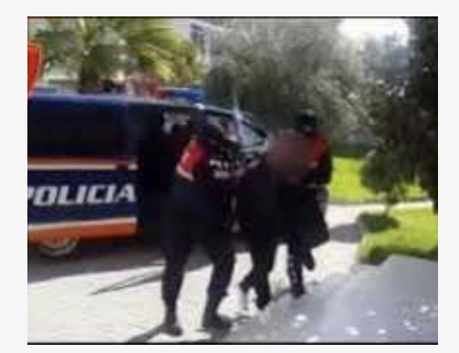 LEJUAN NDËRTIME PA LEJE NË VELIPOJË, SHÇBA ARRESTON 5 PERSONA, ZYRTARË DHE POLICË