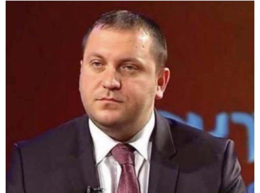 Thirrja  origjinale e politikanit: Ejani ta vjedhim bashkë!