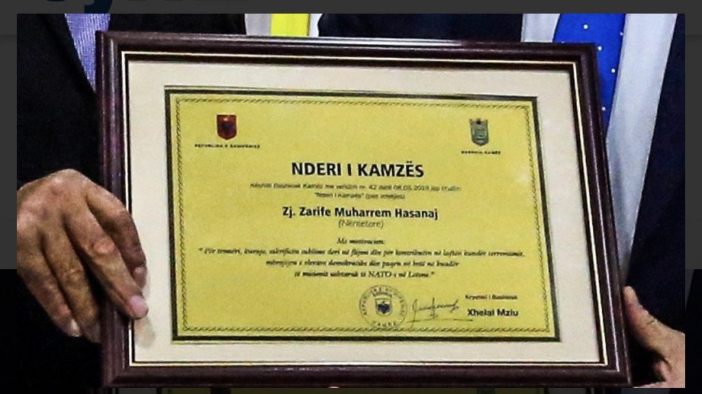 Dëshmores Zarife Hasanaj i jepet titulli ‘Nderi i Kamzës’