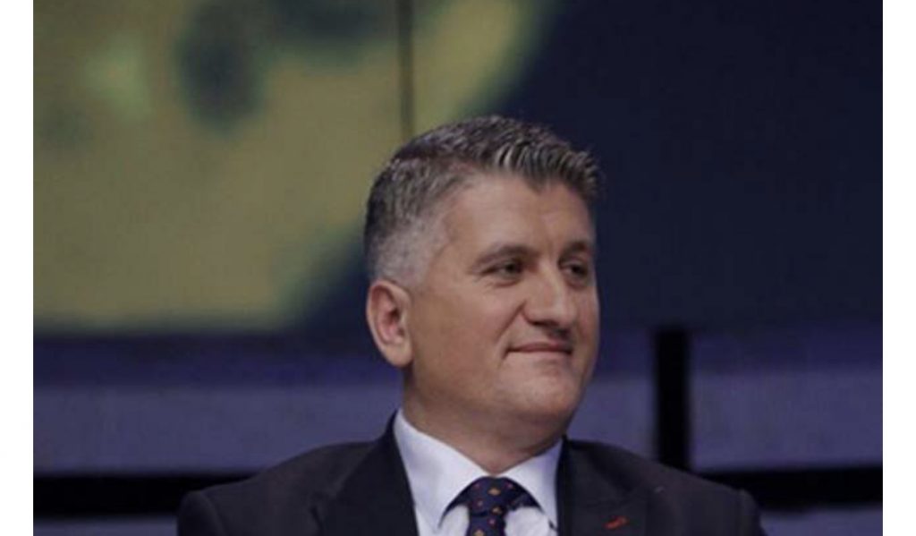Analisti:Për një karrige vendi rrezikon përplase civile”,
