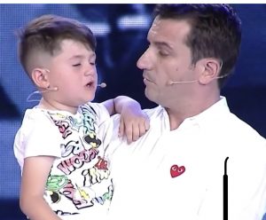 Boll bëtë ‘porno varfërie’ me fëmijët nëpër ekrane
