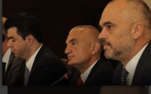 Tryezë Rama-Basha? Meta bën dorëzohet: Nuk bëhet!