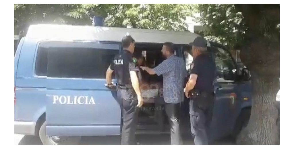 SHÇBA godet një grup kriminal, 5 të arrestuar, mes tyre 1 polic