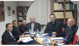 Konferenca Ipeshkvore e Shqipërisë thirrje Ramës e Bashës: Gjeni rrugën e dialogut