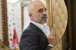 Luksi shkëlqen nga  korrupsioni në ndërtesën e Edi Ramës, ja SHIFRAT