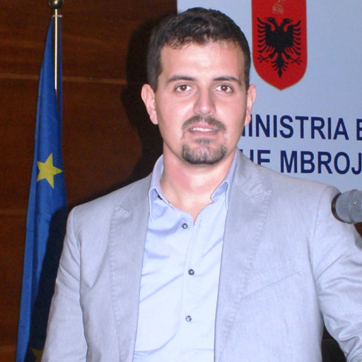 Profesor Rigers Bakiu zbuloi SKANDALIN: SHQIPËRIA ‘NUK LAGET MË’ NGA DETI JON