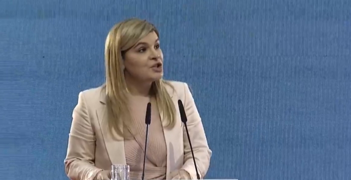 “DO JETË MODEL PËR PARTITË E TJERA”, KRYEMADHI JEP LAJMIN: ANËTARËVE TË LSI DO T’I BËJMË VETTING