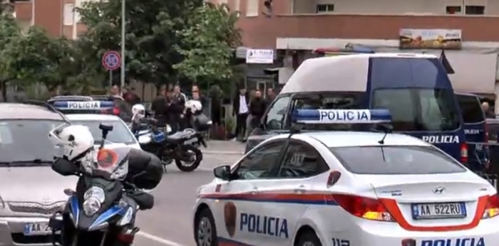 ARESTOHET TEK “KOMUNA E PARISIT” i shumëkërkuari