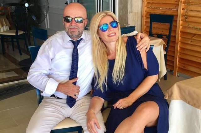 Manjola Nallbani, mbi raportet e saj me bashkëshortin: Unë fitoj “betejat”, ai mburret me mua!