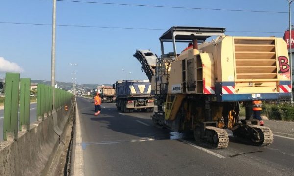 Njoftim i rëndësishëm për shoferët shqiptarë që do të kalojnë nga autostrada Tiranë- Durrës
