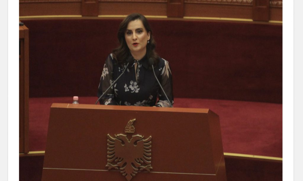 Kryetarja e Komisionit të Medias flet për qëndrimin kundër në Konferencën e Kryetarëve: Presidenti s’mund të penalizohet për…