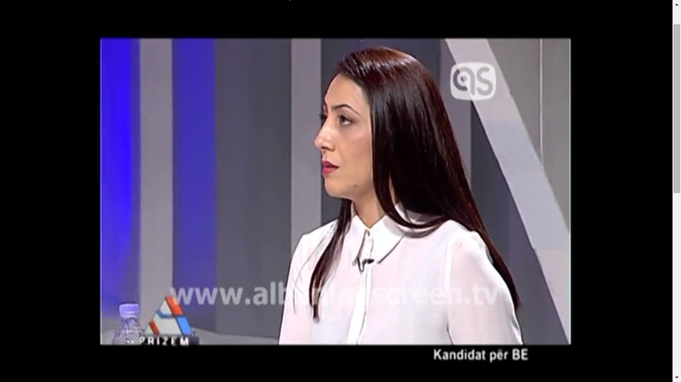Reagimi pas arrestimit të gazetares Suela Musta: Ej, Policia e Shtetit, a arrestove kështu ndonjë nga ministrat e tu me skaf?!