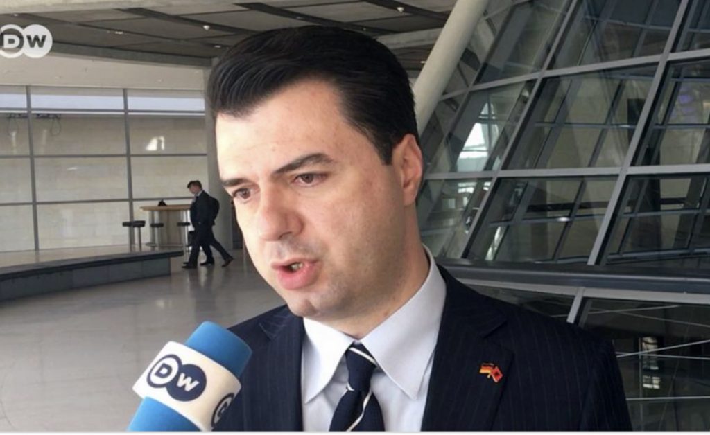 Intervista e Bashës në DW: Rama të bëri 7 letra po  ti ?