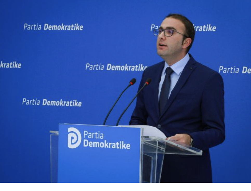 Negociatat/ Gazment Bardhi: I vetmi lajm i mirë në muajin tetor është që Edi Rama, nuk do të…