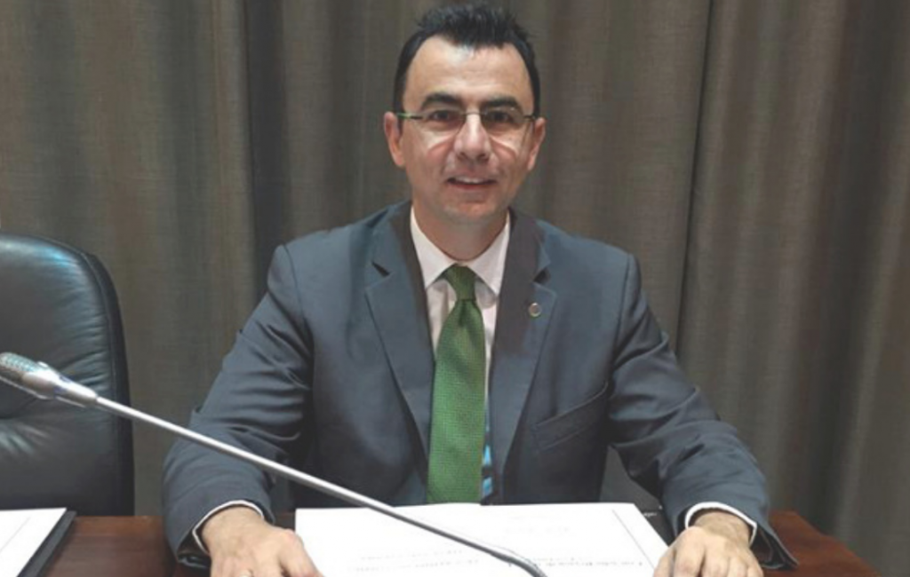 Zv/ presidenti i delegacionit italian të KiE apel politikës për reflektim: Nuk ekziston demokracia pa opozitë në parlament