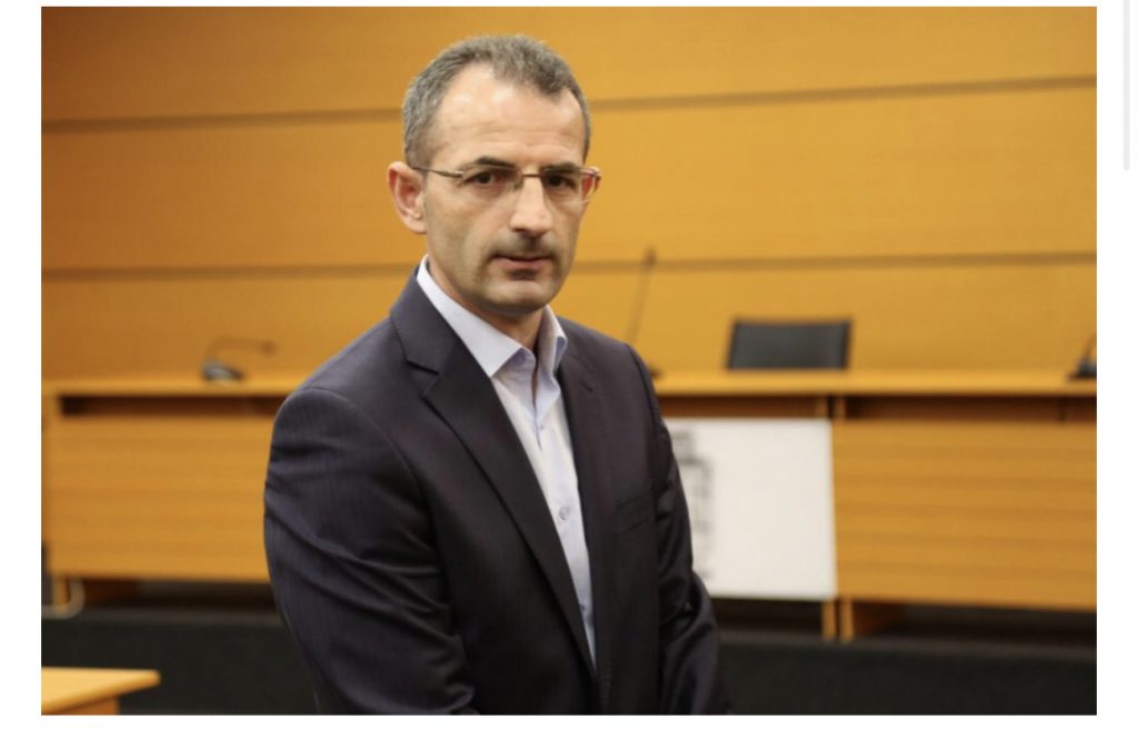 Shkarkohet nga detyra gjyqtari i Krimeve të Rënda