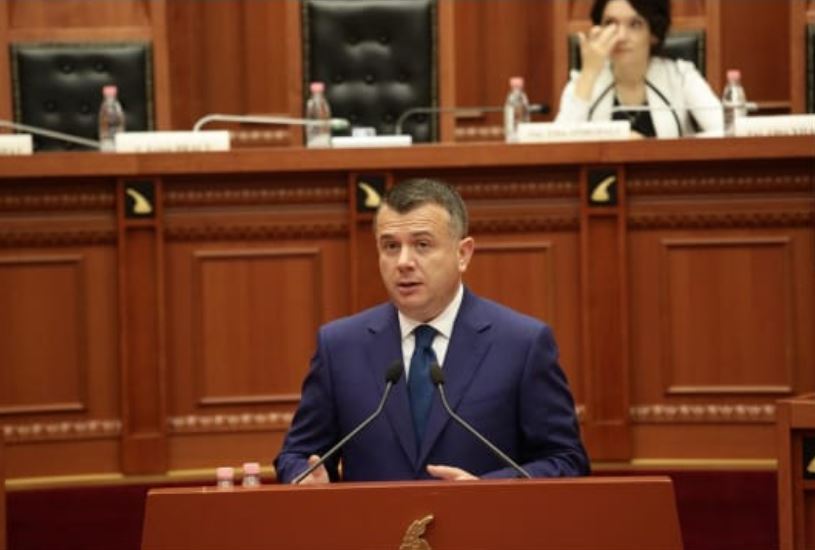 Përgjimet e “Bild”/ Balla: Njësoj si “Babalja’ e Fushë Kruja, u montuan në zyrat e PD
