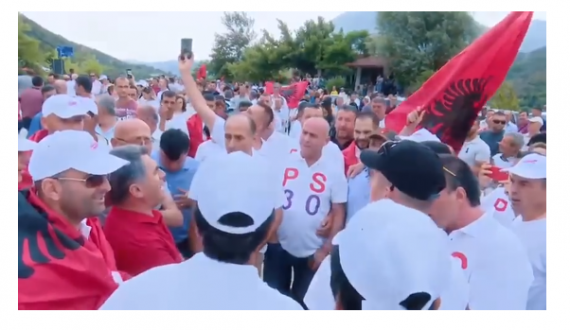 VIDEO/Aktivisti i shoqërisë civile na fton të besojmë sinqerisht…