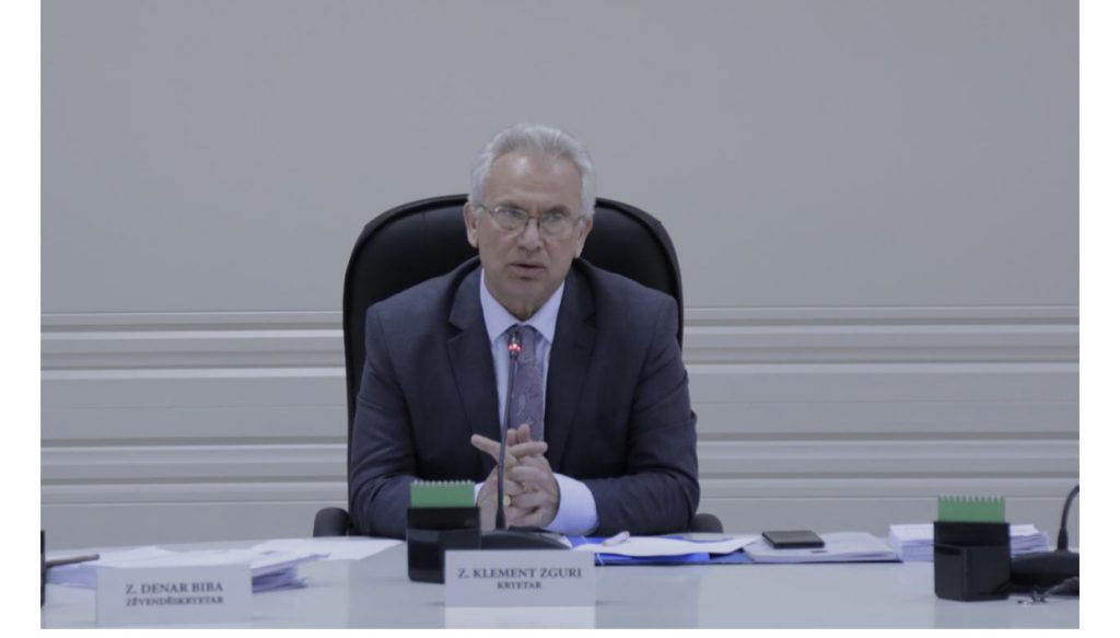 Hapja e kutive nga Eduard Ndocaj, kreu i KQZ: Ankimuesit bënë hile e kthyen në farsë. S’kërkuan verifikimin e listave të votuesve. Biba: Janë fakira…