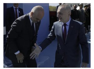 “Do na e fusë prapë Saliu”, kreu i shtetit tregon si e zgjidhi krizën që krijoi Rama: Unë jam socialist i vjetër, por…