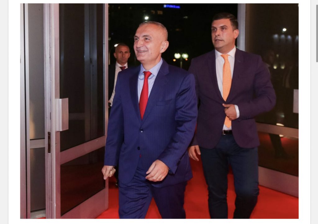 Zëdhënësi i Metës “fshikullon” televizionet:“Panelet e të ftuarve si tenderat fiktivë të PPP-ve”