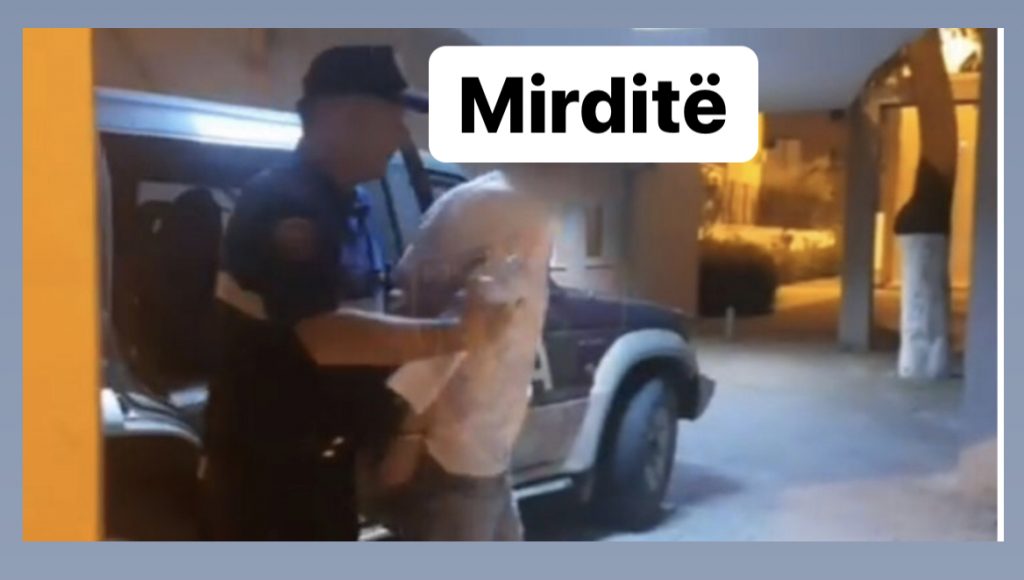 43-vjeçari kanosi babanë,  policia i gjen  arsenal armësh në shtëpi