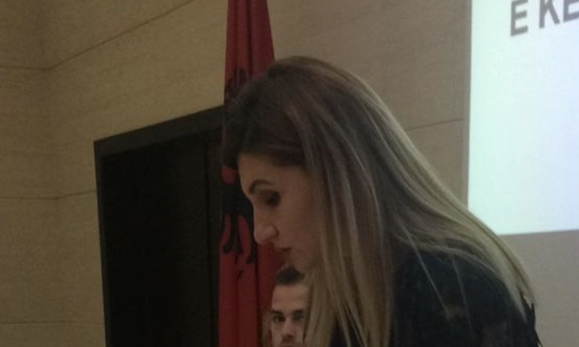 Briselda Kadia  është kryetarja e re e Këshillit Shkodër