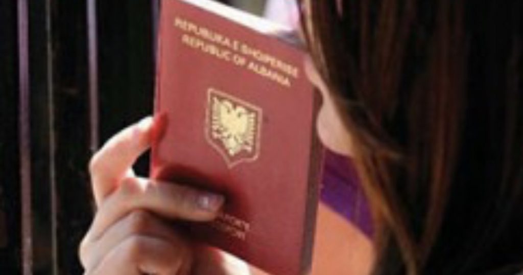 Rovena Voda:  Ndryshime në ligjin për dhënien e shtetësisë shqiptare