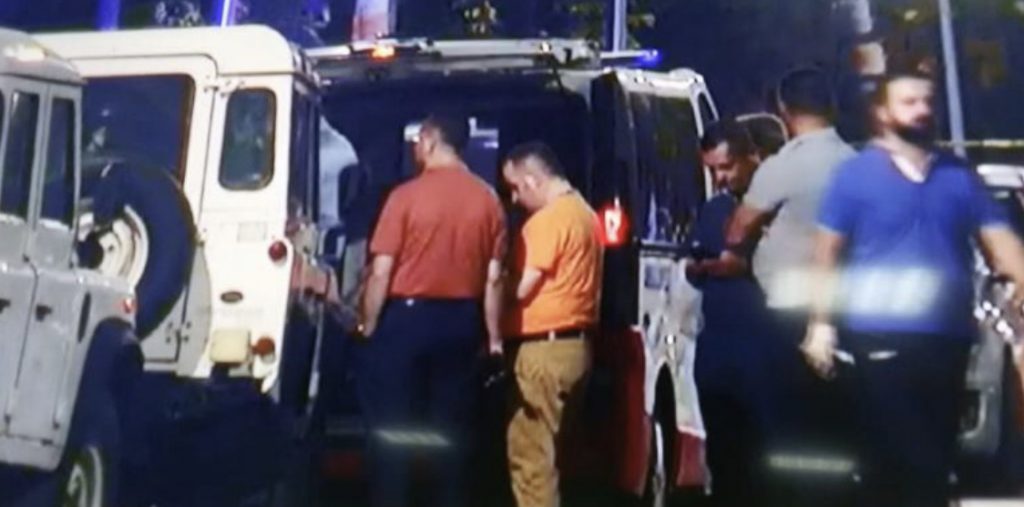 Emri/ 27 vjeçari gjendet i vrarë me armë zjarri brenda makinës. Detajet e para për ngjarjen e rëndë