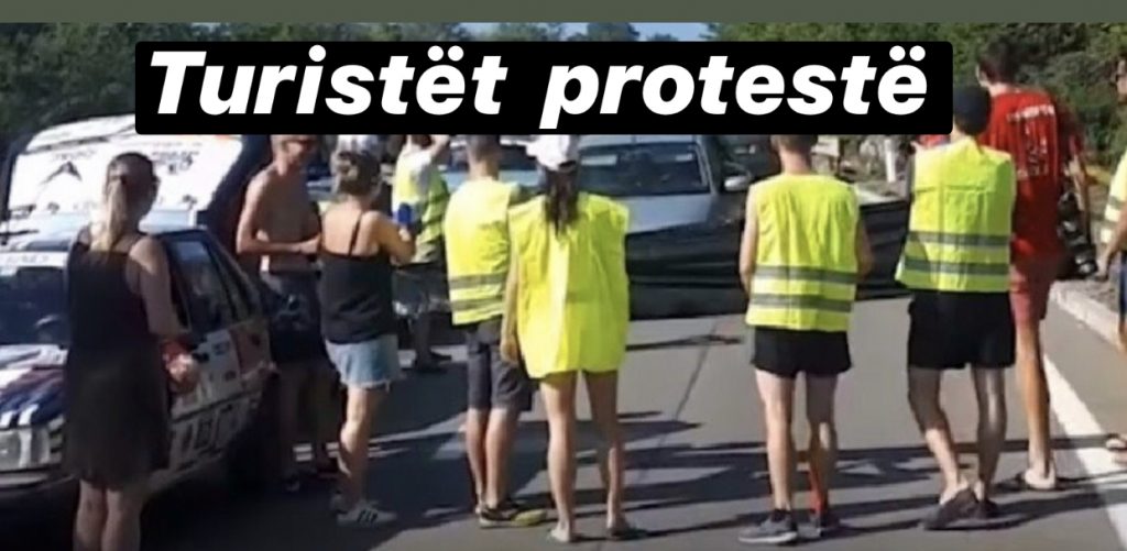 Hani i Hotit/ Turistët francezë turpërojnë shqiptarët, protestë për radhën