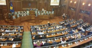 Ambasada amerikane: Kuvendi mori vendim të rëndësishëm drejt krijimit të qeverisë së re