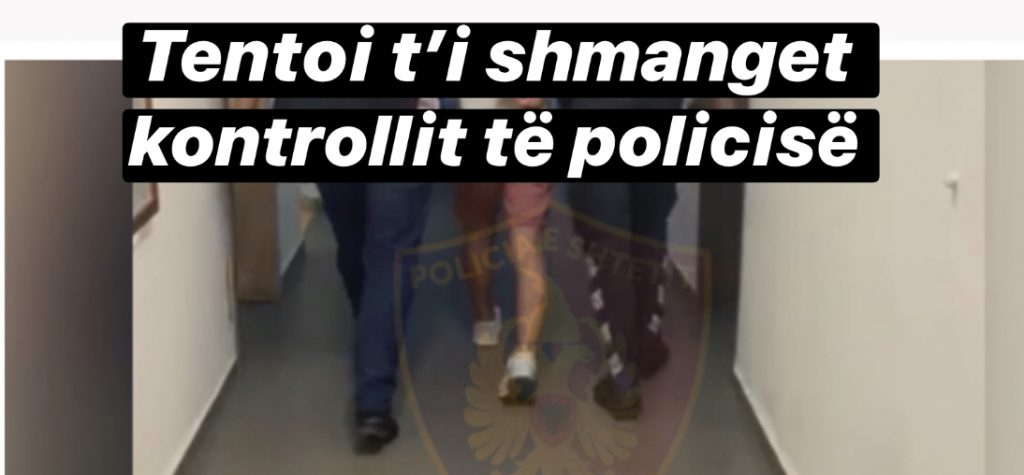 Arrestohet 16-vjeçari  që udhëtonte  me armë në brez
