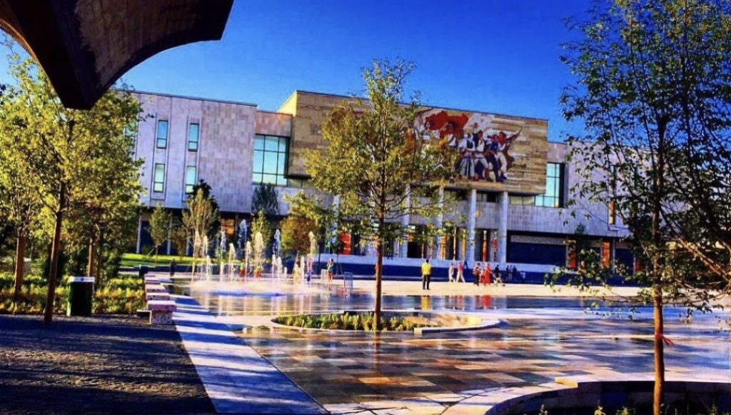 Studimi i BB: Tirana, 30 taksa ndaj biznesit, mesatarja në Rajon 9