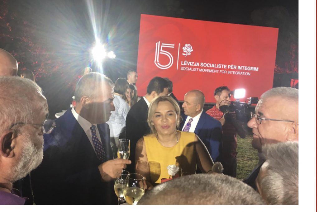 FOTO/ Gramoz Ruçi  feston 15-vjetorin e LSI-së me Kryemadhin