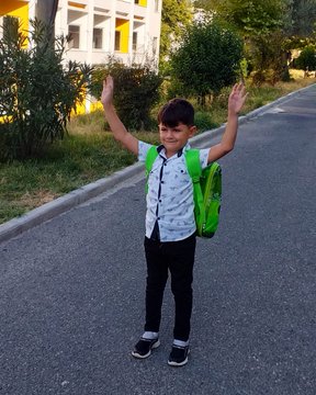FOTOT/“Taramelja” nisi sot  klasën e parë