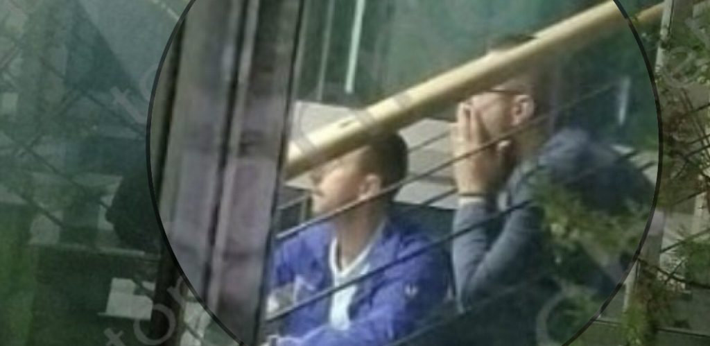 FOTO/ I ulur në shkallët e gjykatës, Saimir Tahiri pret me ankth vendimin