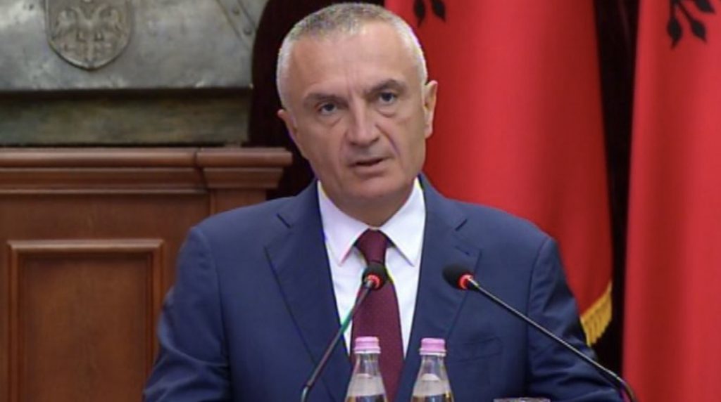 Meta rihap garën për kandidatët për Gjykatën Kushtetuese
