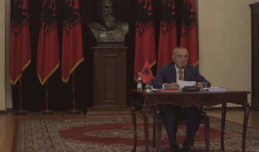“Më 11 tetor në Komisionin e Venecias”, Meta konferencë për mediat: Mos u merrni me këtë datë, data më e rëndësishme për vendin është..