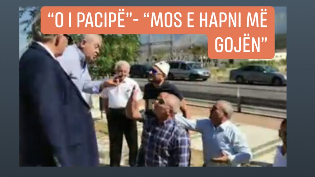 Sherri mes dy partive të Ballit në ceremoninë përkujtimore