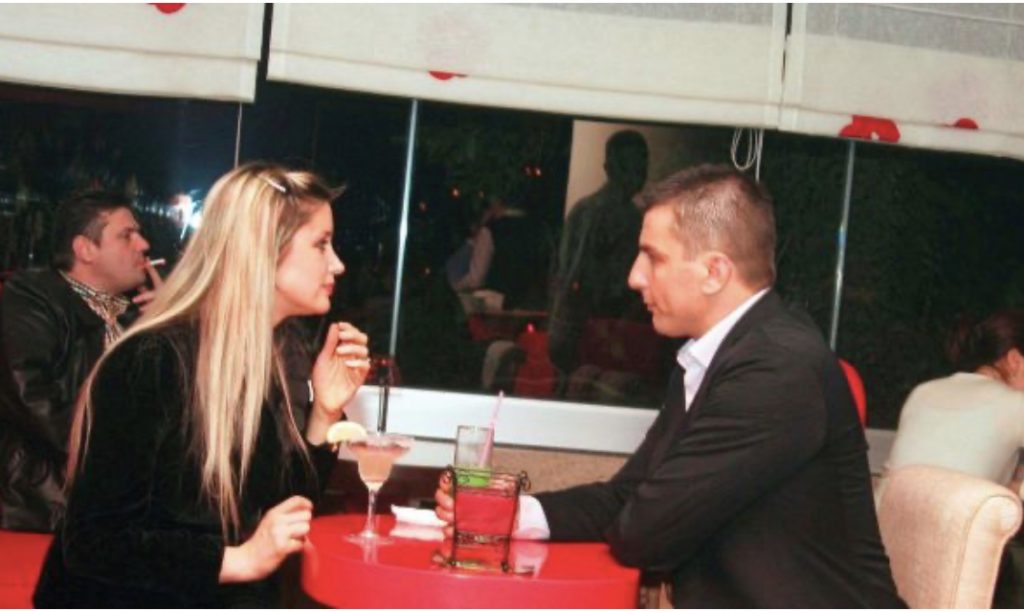 Alketa Vejsiu flet si rrallëherë për bashkëshortin