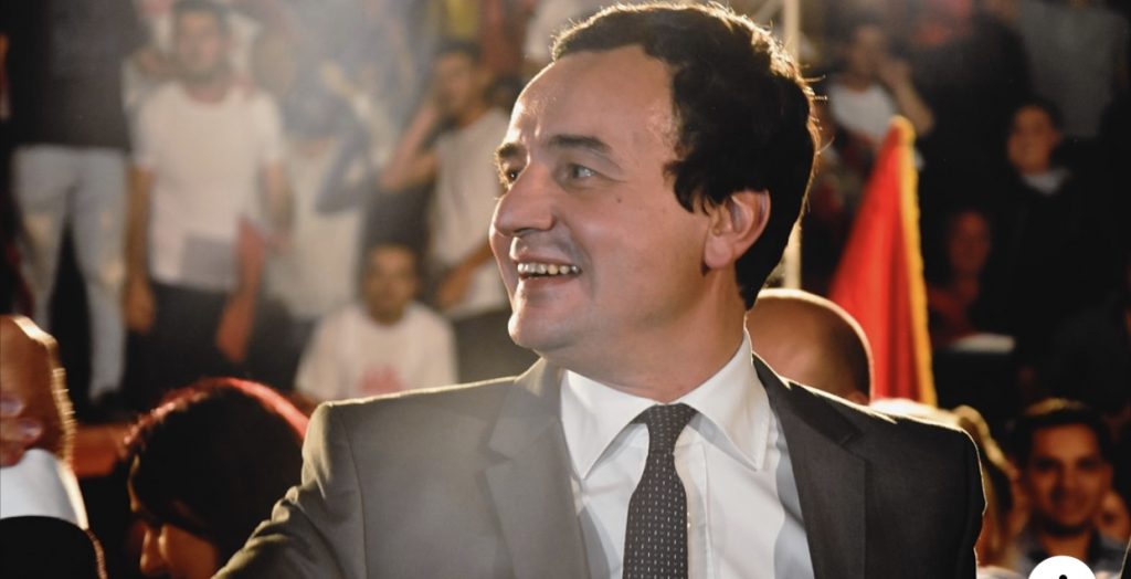 Flet Albin Kurti: Fitoi VV, e shpëtuam Republikën nga kapja