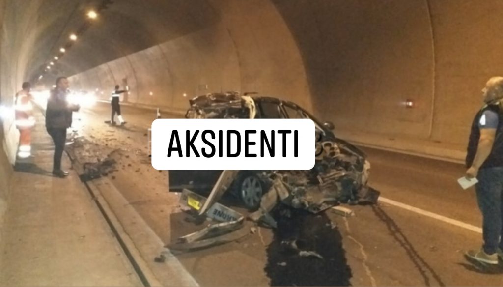 Krrabë/ Aksidenti me një të vdekur, pas përplasjes u shkrumbua nga flakët. Dalin pamjet e mjetit të shkatërruar (Foto+Detajet)