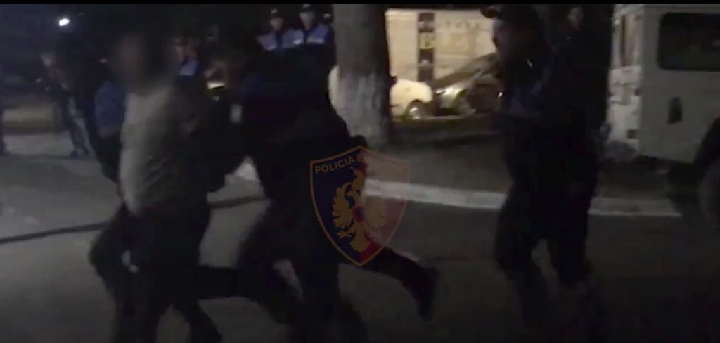 Arrestohet fieraku, i dënuar me 15 vite  burg nga drejtësia italiane