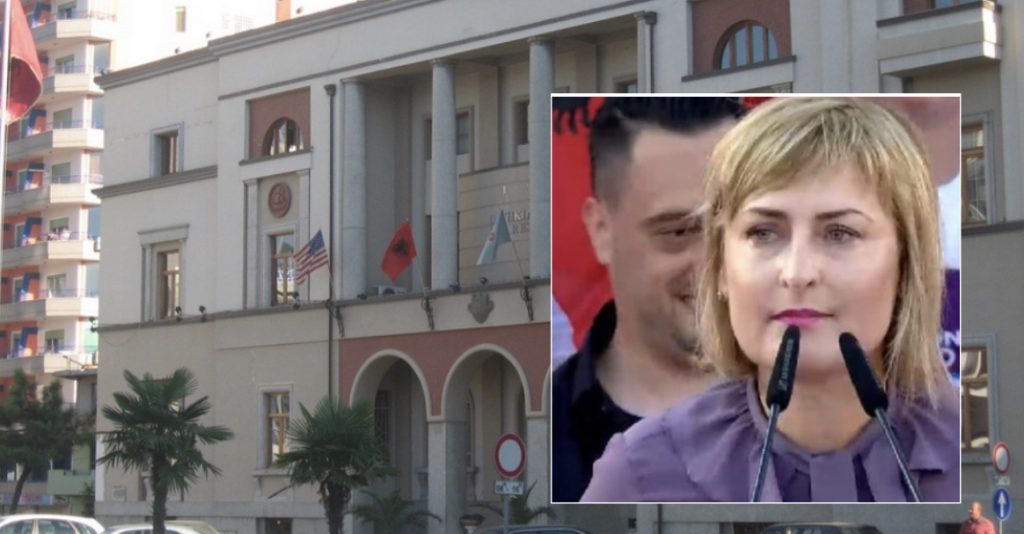 Sherr dhe përplasje fizike në Bashkinë e Durrësit për ndarjen e posteve