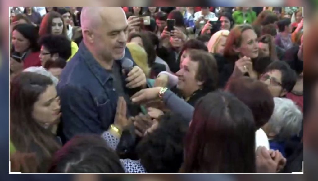 Po Edi Rama,çfarë  burri e quan veten ?