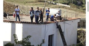 Nis aksioni për shembjen e banesave, ja ç’po ndodh në Shkozë (FOTOT+VIDEO)