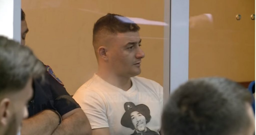 Historia e rrallë përfundoi  në gjykatë