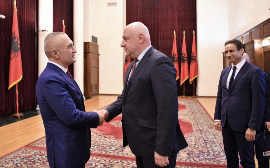 Presidenti Meta pret në takim delegacionin e Asamblesë së OSBE